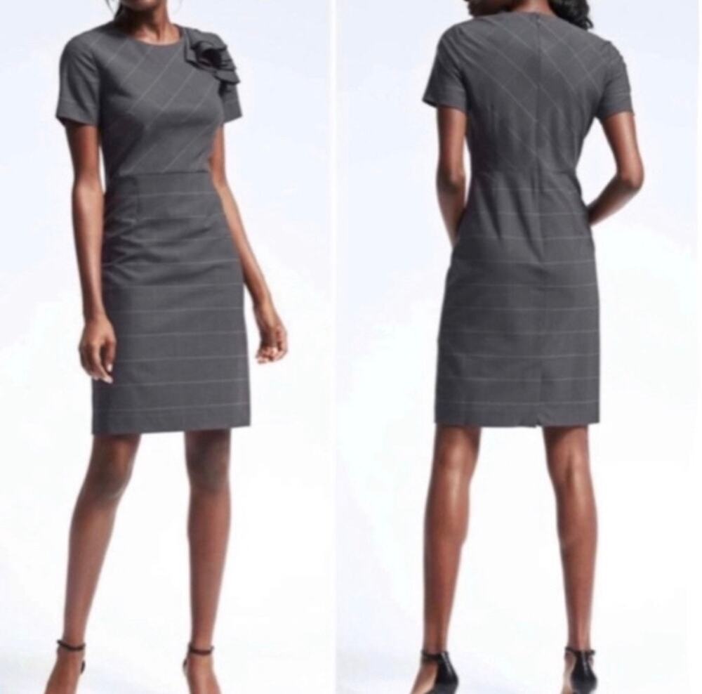 Banana Republic Gray Windowpane Plaid Wool Blend Dress Ruffle Size 4